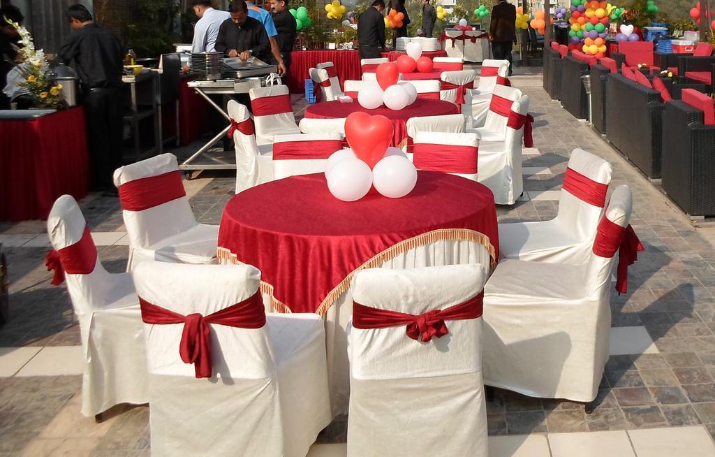 Oyster Hotel Chandigarh