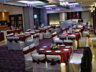 Oyster Hotel Chandigarh